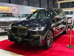 بی ئێم دەبڵیو X7